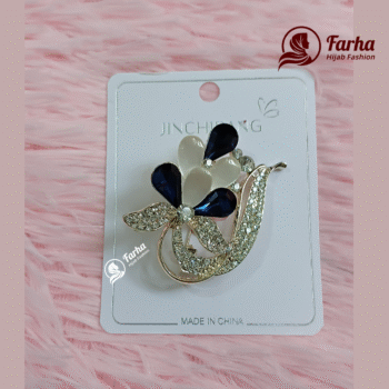 Flower Crystal Brooch images 1 for Farha Hijab Fashion